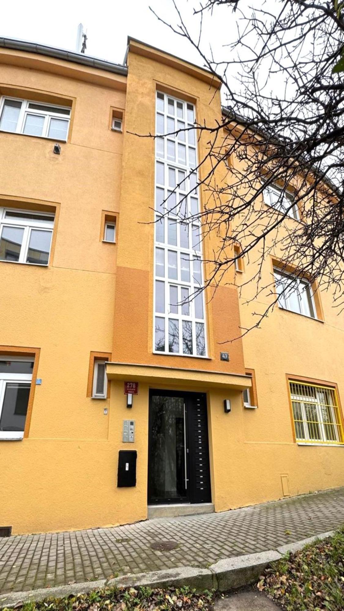 Short Way Apartments Praga Exterior foto